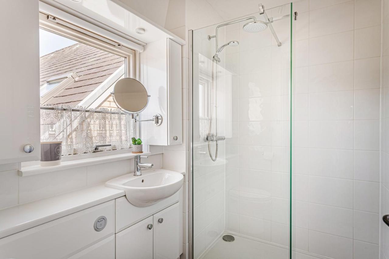 2 Bedroom City Centre Townhouse - With Parking CBG エクステリア 写真