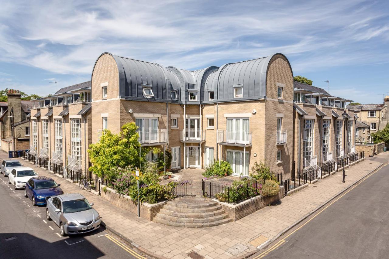 2 Bedroom City Centre Townhouse - With Parking CBG エクステリア 写真